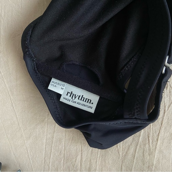 Rhythm. / Bathing Suit Top - Picture 3 of 4